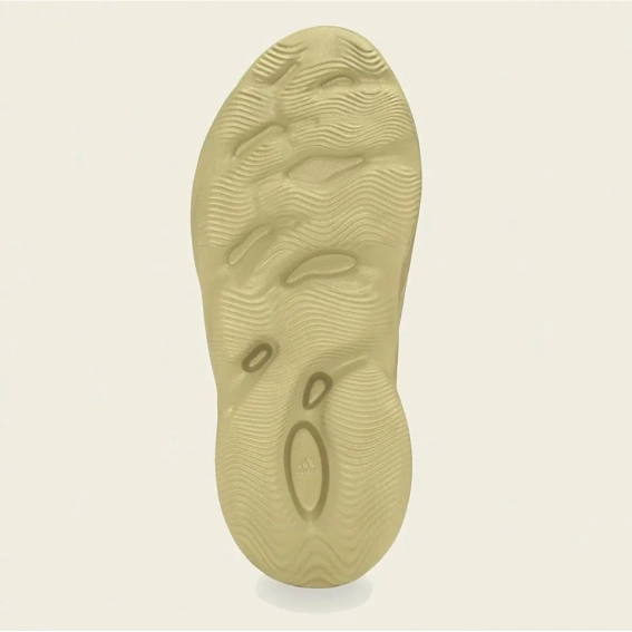 Кросівки Adidas Yeezy Foam GV6775 фото 4 — інтернет-магазин Tapok