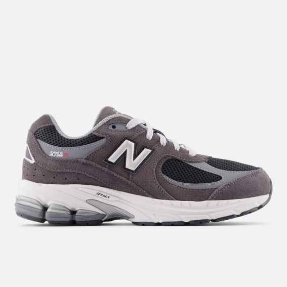 Кроссовки New Balance 2002R GC2002RA фото 1 — интернет-магазин Tapok