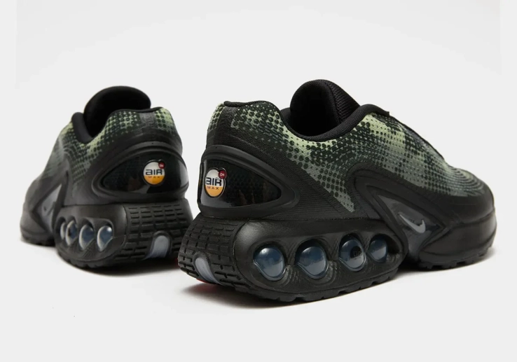 Кросівки Nike AIR MAX DN IB3078-010 фото 4 — інтернет-магазин Tapok
