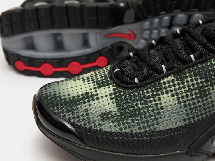 Кросівки Nike AIR MAX DN IB3078-010 фото 5 — інтернет-магазин Tapok