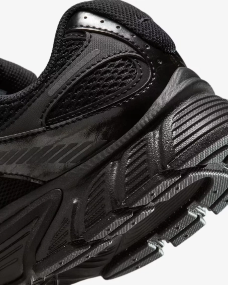 Кроссовки Nike W V5 RNR HQ7901-001 фото 7 — интернет-магазин Tapok