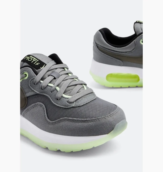Кроссовки Nike Air Max Motif DH9388-005 фото 3 — интернет-магазин Tapok