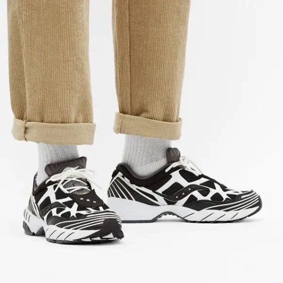 Кросівки SAUCONY White Mountaineering x Grid Web 'Black White' S70532-1 S70532-1 фото 2 — інтернет-магазин Tapok