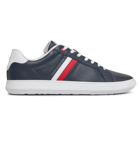 Кроссовки TOMMY HILFIGER Essential Leather Cupsole FM0FM04921 FM0FM04921 фото 1 — интернет-магазин Tapok