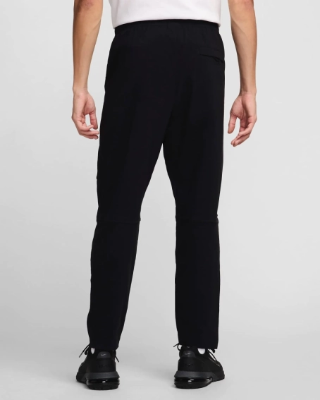 Брюки чоловічі Nike Tech Fleece (HM8241-010) фото 2 — інтернет-магазин Tapok