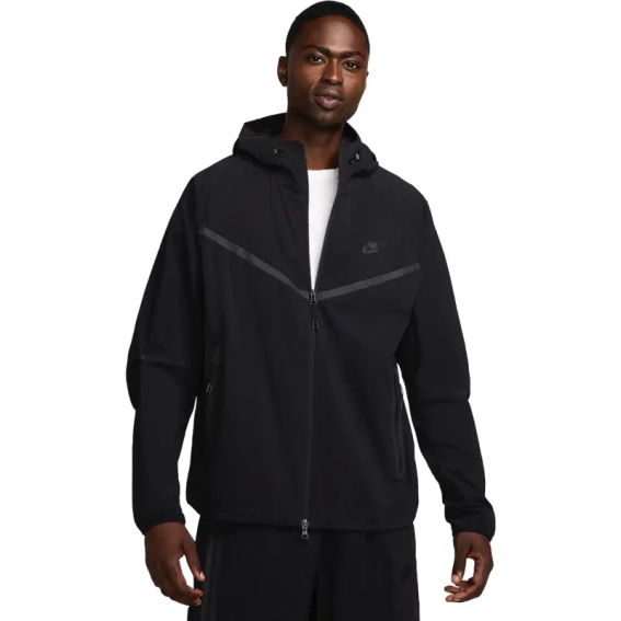 Кофта мужская Nike Sw Tech (HM7151-010) фото 1 — интернет-магазин Tapok