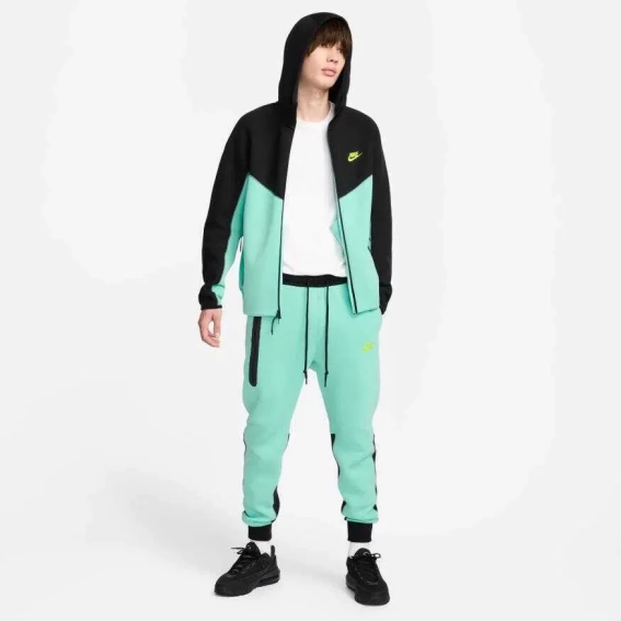Штани NIKE TECH FLEECE HF4433-349 фото 10 — інтернет-магазин Tapok