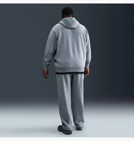 Толстовка чоловіча Nike Club Fleece Grey FN3861-063 фото 3 — інтернет-магазин Tapok