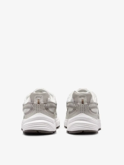 Кроссовки Nike WMNS INITIATOR IB4339-001 фото 7 — интернет-магазин Tapok