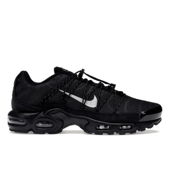 Кроссовки мужские Nike Air Max Plus Utility (FD0670-001) фото 1 — интернет-магазин Tapok
