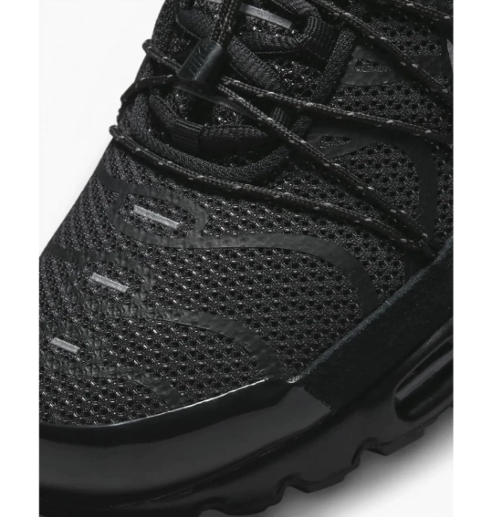 Кроссовки мужские Nike Air Max Plus Utility (FD0670-001) фото 5 — интернет-магазин Tapok