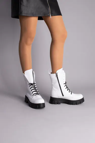 Черевики жіночі шкіряні білі на шнурках і з замком демісезонні фото 3 — інтернет-магазин Tapok