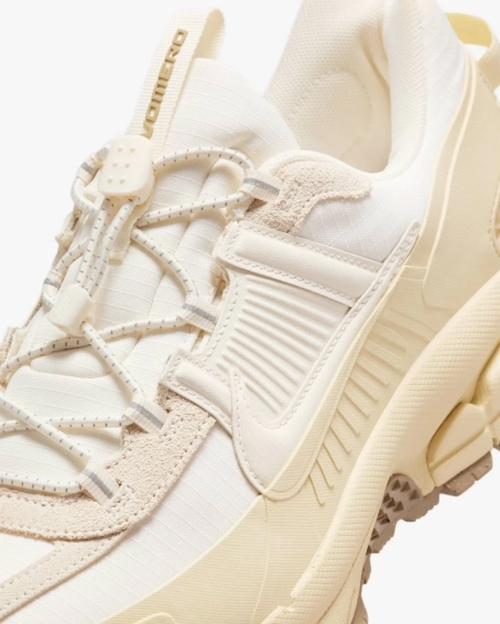 Кроссовки унисекс Nike Zoom Vomero Roam (FV2295-101) фото 7 — интернет-магазин Tapok