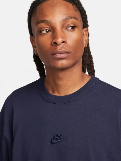 Футболка Nike M NSW PREM ESSNTL SUST TEE DO7392-451 фото 3 — интернет-магазин Tapok