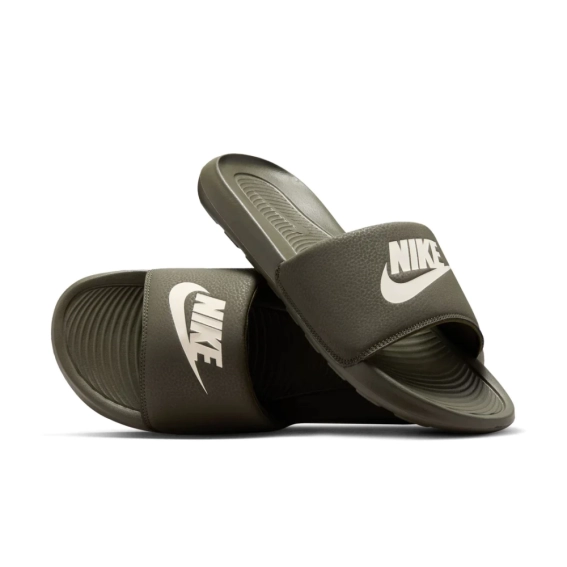 Шльопанці Nike VICTORI ONE SLIDE CN9675-303 фото 1 — інтернет-магазин Tapok