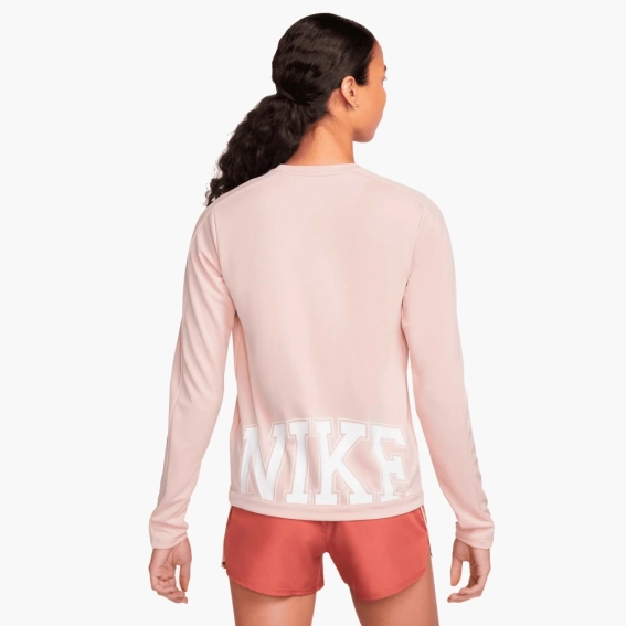Кофта nike dri fit swoosh run DQ6318-601 фото 2 — інтернет-магазин Tapok
