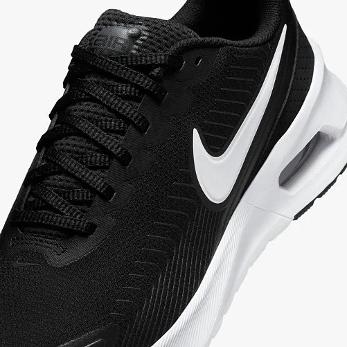 Кросівки Nike AIR MAX NUAXIS FD4329-001 фото 6 — інтернет-магазин Tapok