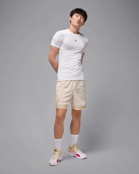 Футболка Jordan M DF SPRT SS COMP TOP HV4099-100 фото 5 — інтернет-магазин Tapok