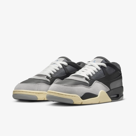 Кросівки Nike AIR JORDAN 4 RM (GS) FQ7938-002 фото 2 — інтернет-магазин Tapok