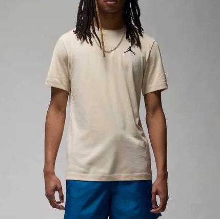 Футболка NIKE M J JUMPMAN EMB SS CREW DC7485-203 фото 1 — інтернет-магазин Tapok