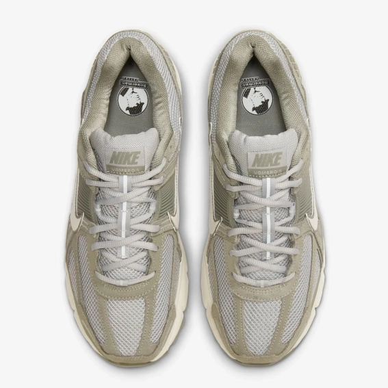 Кросівки Nike ZOOM VOMERO 5 HF1553-002 фото 7 — інтернет-магазин Tapok