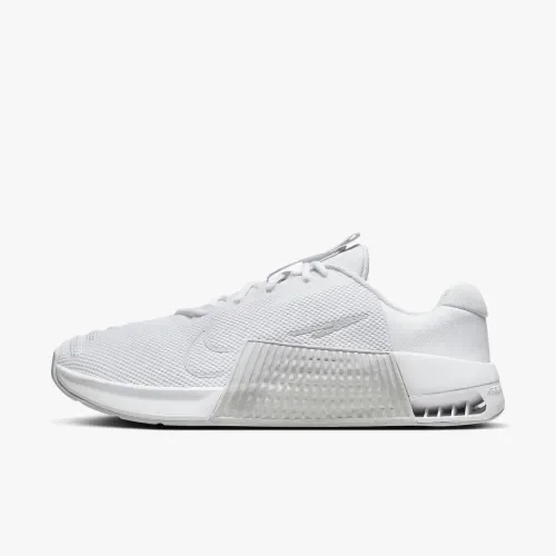 Кроссовки Nike METCON 9 DZ2617-103 фото 1 — интернет-магазин Tapok