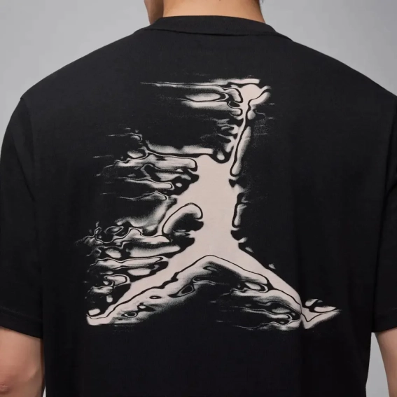 Футболка Jordan M DF SPRT GFX SS CREW HQ8970-010 фото 5 — інтернет-магазин Tapok