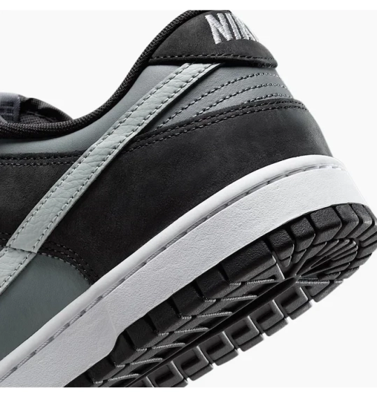 Кросівки Nike DUNK LOW IB3079-001 фото 8 — інтернет-магазин Tapok