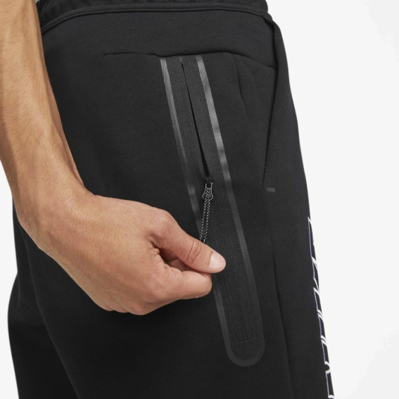 Шорти чоловічі Nike Tech Fleece Black DZ4472-010 фото 5 — інтернет-магазин Tapok