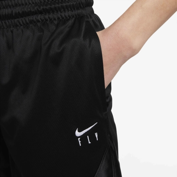 Шорти жіночі Nike Dri-Fit Isofly Black DH7363-010 фото 4 — інтернет-магазин Tapok