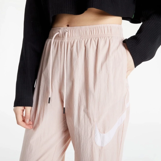 Штани жіночі Nike W Nsw Essntl Wvn Mr Pant Hbr Beige DM6183-601 фото 3 — інтернет-магазин Tapok