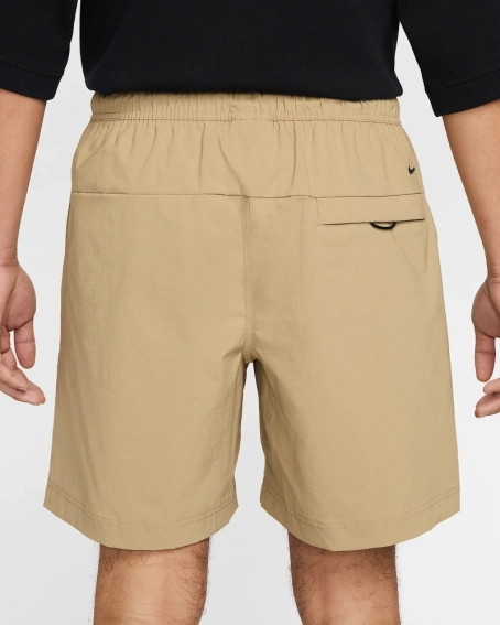 Шорты мужские Nike Tech Beige HQ0470-297 фото 3 — интернет-магазин Tapok