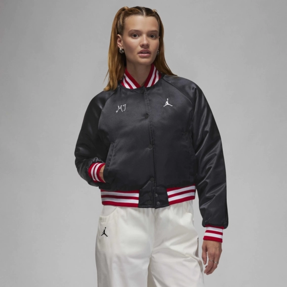 Куртка JORDAN W J VARSITY JKT FB5152-010 фото 1 — інтернет-магазин Tapok