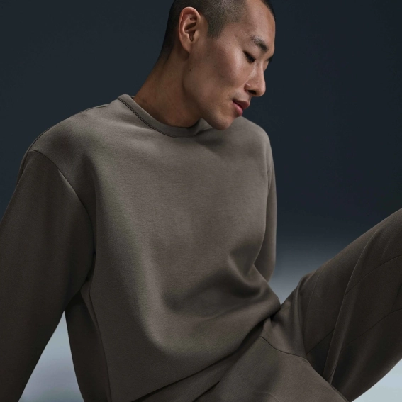 Світшот чоловічий Nike Df Etc Is Crew Olive HQ6964-289 фото 2 — інтернет-магазин Tapok