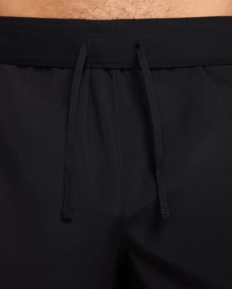 Шорти чоловічі Nike Run Enrgy Black HJ3566-010 фото 4 — інтернет-магазин Tapok