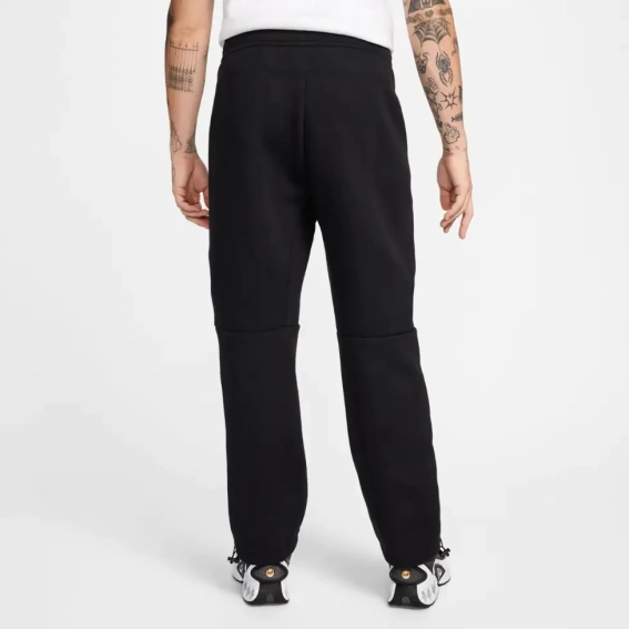 Брюки мужские Nike Tech Fleece Open-Hem Pants Black HJ6533-010 фото 2 — интернет-магазин Tapok