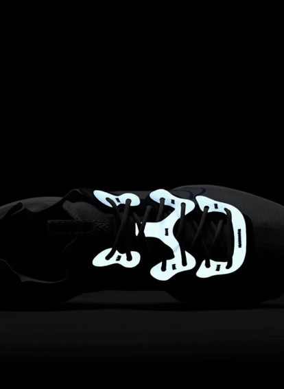 Кросівки чоловічі Nike React Vision Grey HQ3819-004 фото 9 — інтернет-магазин Tapok