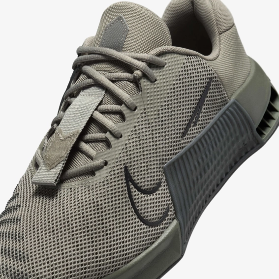 Кроссовки мужские Nike Metcon 9 Olive DZ2617-301 фото 7 — интернет-магазин Tapok