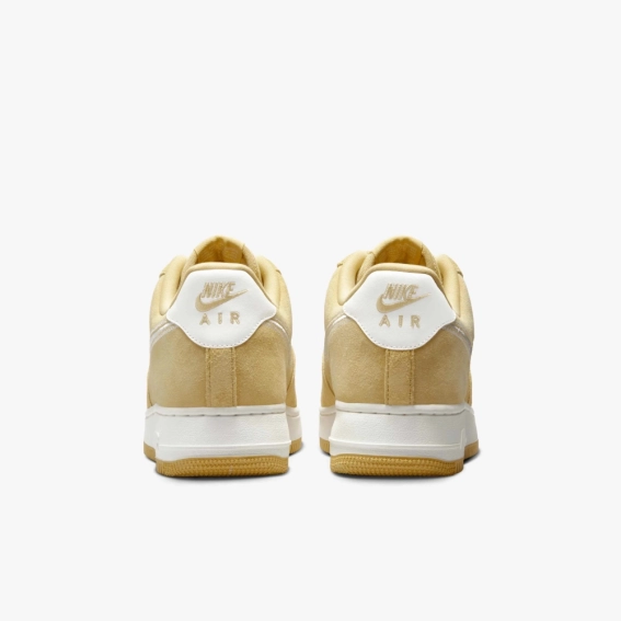 Кросівки чоловічі Nike Air Force 1 07 Lv8 Beige HJ4465-700 фото 6 — інтернет-магазин Tapok