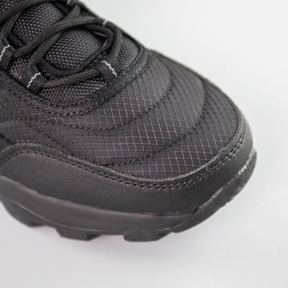 Кроссовки мужские влагостойкие на меху 593377 Черные фото 4 — интернет-магазин Tapok