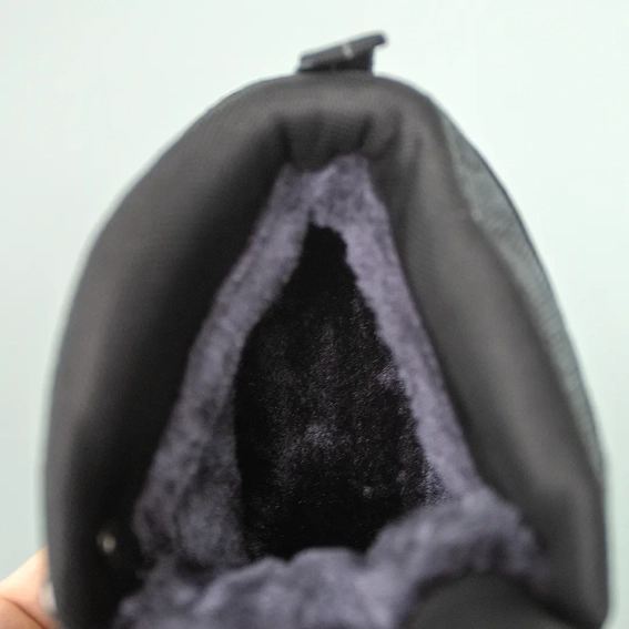 Кроссовки мужские влагостойкие на меху 593377 Черные фото 5 — интернет-магазин Tapok