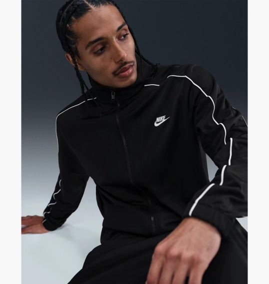 Спортивный костюм мужской Nike Sportswear Club Black HV1444-010 фото 6 — интернет-магазин Tapok