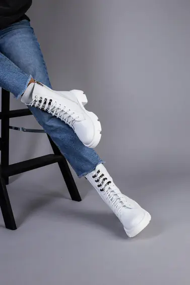 Черевики жіночі шкіряні білі на шнурках і з замком на байку фото 7 — інтернет-магазин Tapok