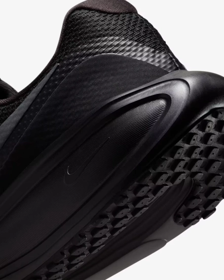 Кросівки Nike REVOLUTION 8 HJ9198-002 фото 7 — інтернет-магазин Tapok