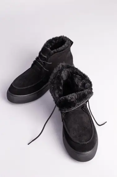 Черевики жіночі замшеві чорні на шнурках зимові фото 9 — інтернет-магазин Tapok