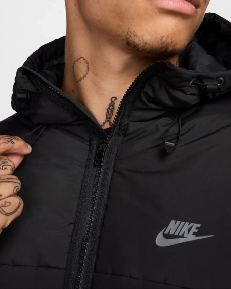 Куртка мужская Nike Sportswear Synthetic-Fill (HF6825-010) фото 5 — интернет-магазин Tapok