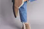 Женские замшевые ботинки цвета капучино Фото 6