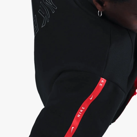Толстовка Nike M NSW CS CREW FLC BB IH4286-010 фото 1 — інтернет-магазин Tapok