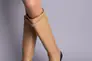 Сапоги женские кожаные песочного цвета с ремешком без каблука зимние Фото 3