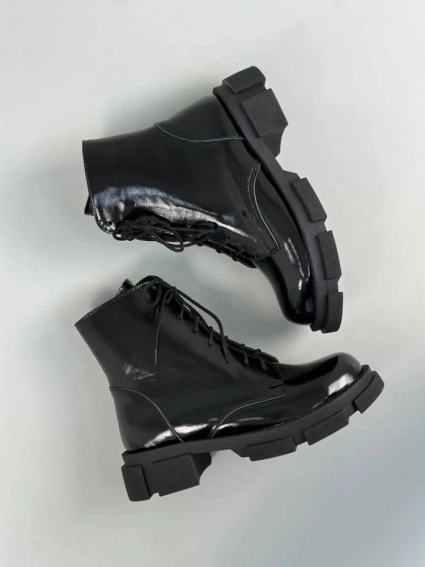 Черевики жіночі шкіра наплак чорні на шнурках і з замком фото 16 — інтернет-магазин Tapok